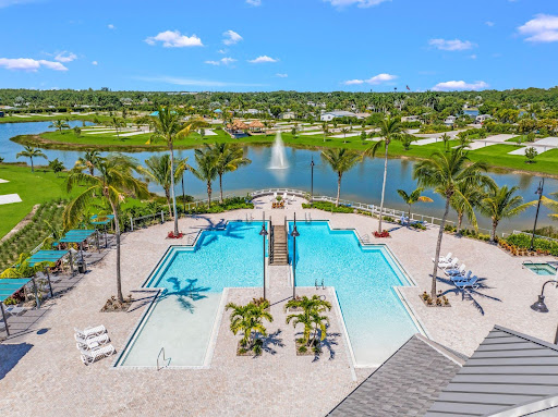 A private luxury motorcoach resort in Florida with resort-style amenities.